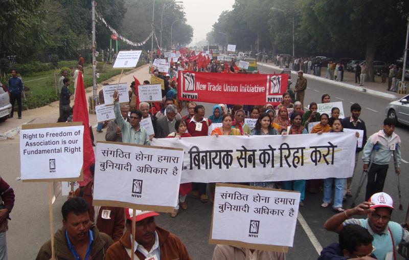 工人階級向國會前進，2009年2月18日。