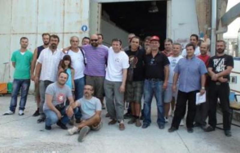 希臘工人佔領工廠自行生產